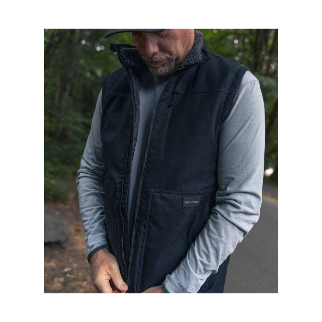 Grundens Men's Ballast Insulated Vest - Black - Lenny's Shoe & Apparel