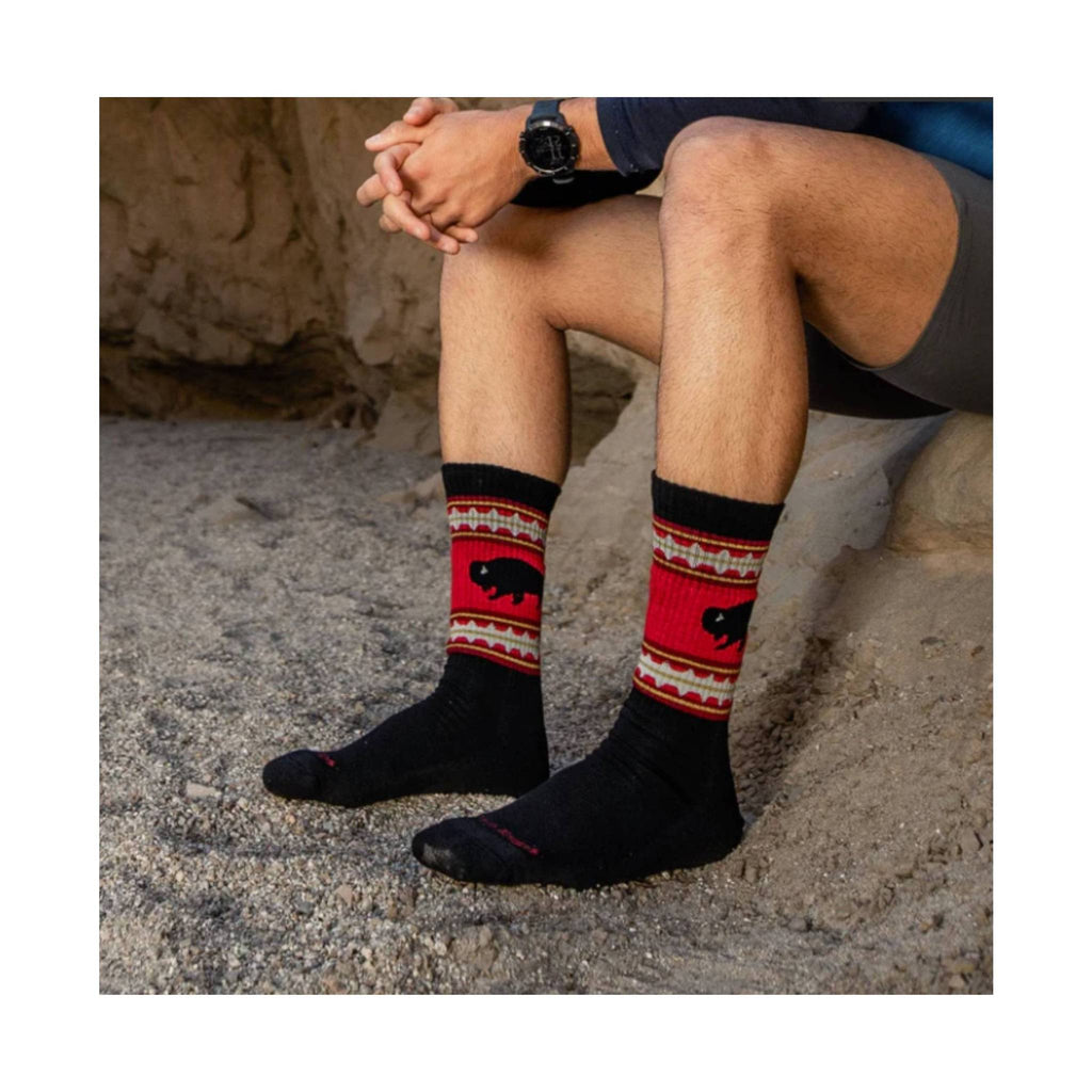 Darn Tough Vermont Men's VanGrizzle Midweight Hiker Boot Sock - Black - Lenny's Shoe & Apparel